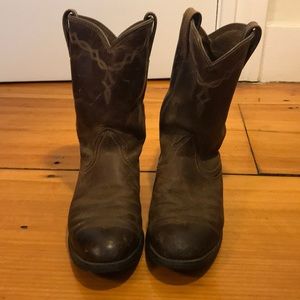 Ariat Cowgirl Boots, Size 8